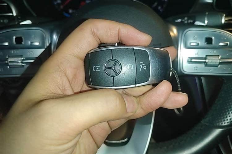 Used Mercedes-Benz C-Class 2020 C 260 Coupe Vehicle Key