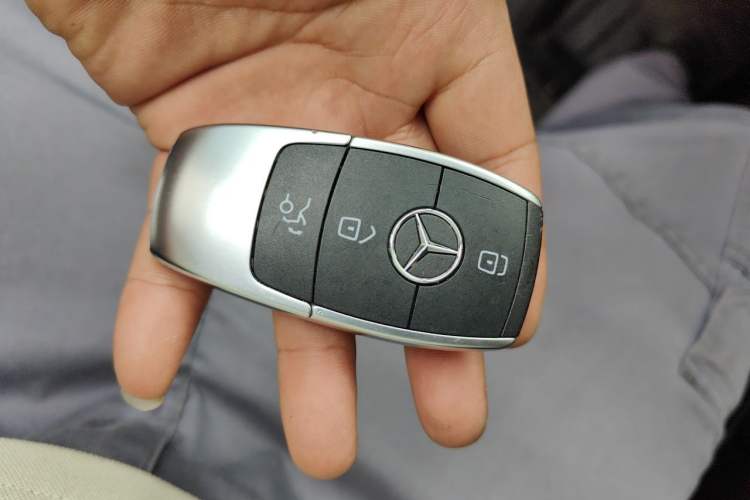 Used Mercedes-Benz C-Class 2020 C 260 L Sport Edition Vehicle Key