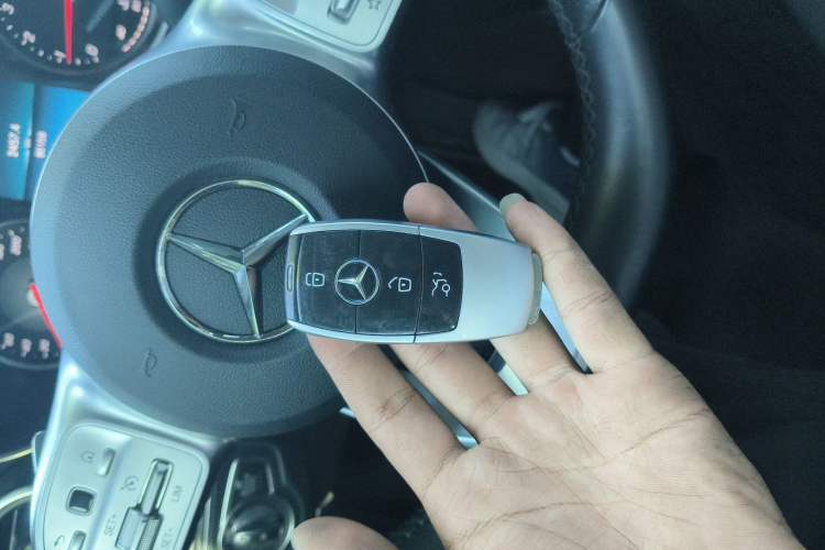 Used Mercedes-Benz C-Class 2020 C 200 L Dynamic Sport Edition Vehicle Key