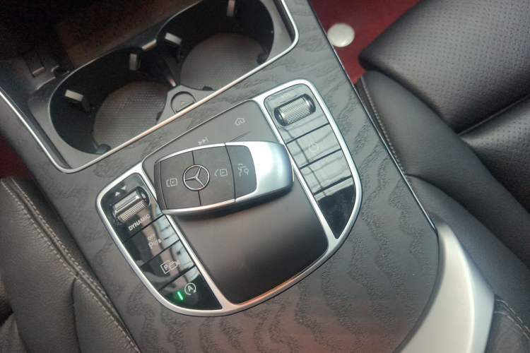 Used Mercedes-Benz C-Class 2020 C 260 L Sport Edition Vehicle Key