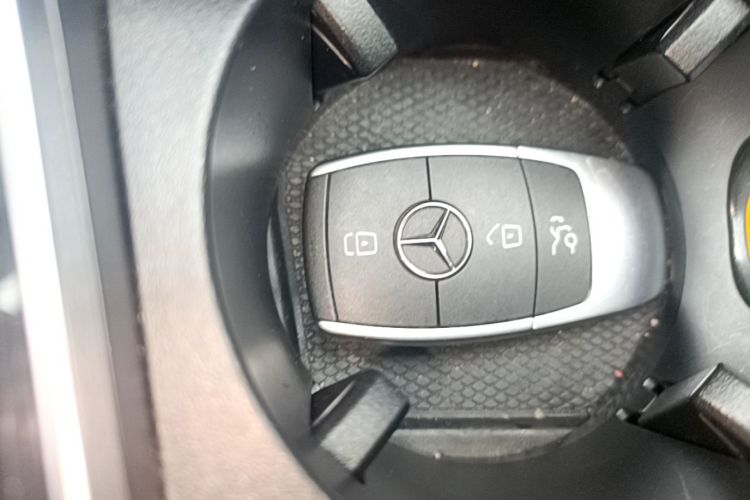 Used Mercedes-Benz C-Class 2020 C 260 Sport Edition Vehicle Key