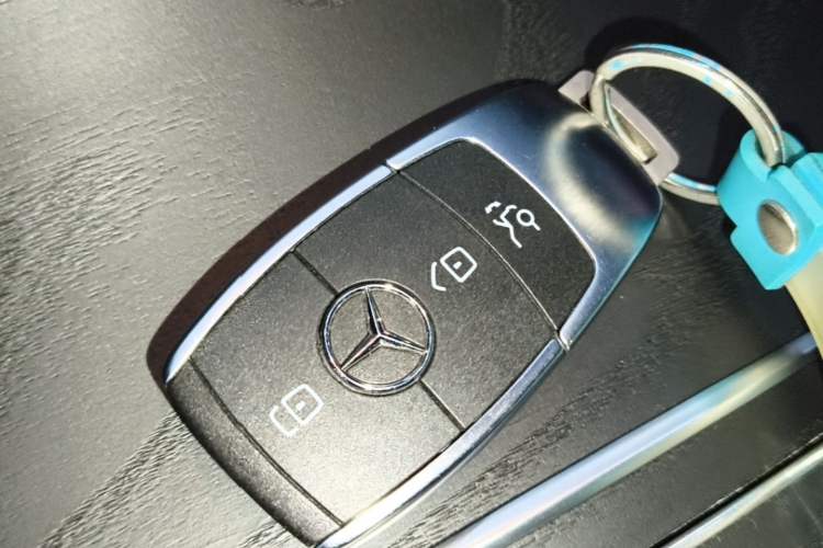 Used Mercedes-Benz C-Class 2020 C 260 Coupe Vehicle Key