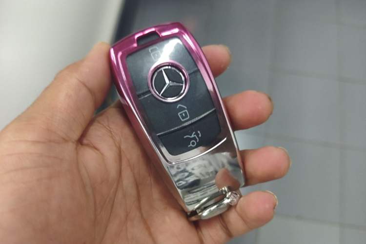 Used Mercedes-Benz C-Class 2020 C 260 Sport Edition Vehicle Key