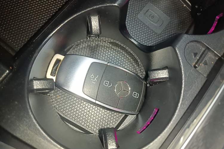 Used Mercedes-Benz C-Class 2020 Restyled C 200 L Fashion Edition Sport Version Vehicle Key