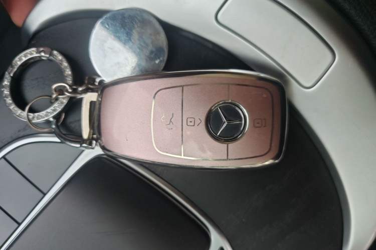 Used Mercedes-Benz C-Class 2020 C 260 L Sport Edition Vehicle Key