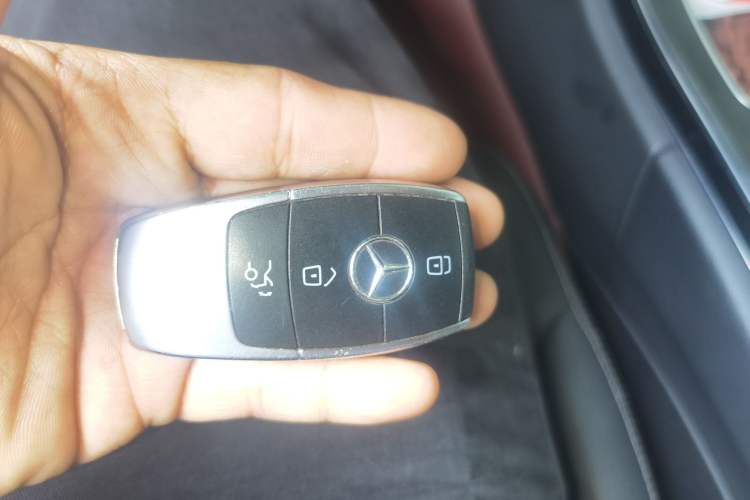 Used Mercedes-Benz C-Class 2020 C 200 L Fashion Edition Sport Version Vehicle Key