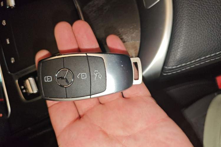 Used Mercedes-Benz C-Class 2020 C 200 L Fashion Edition Sport Version Vehicle Key