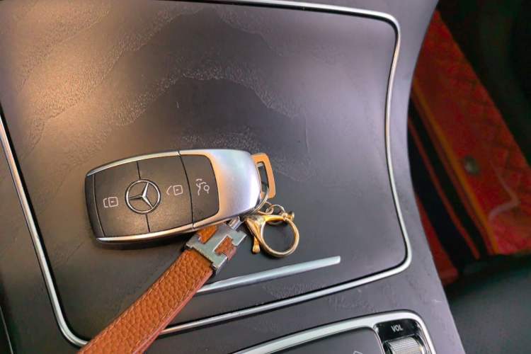 Used Mercedes-Benz C-Class 2020 Restyled C 200 L Dynamic Sports Edition Vehicle Key