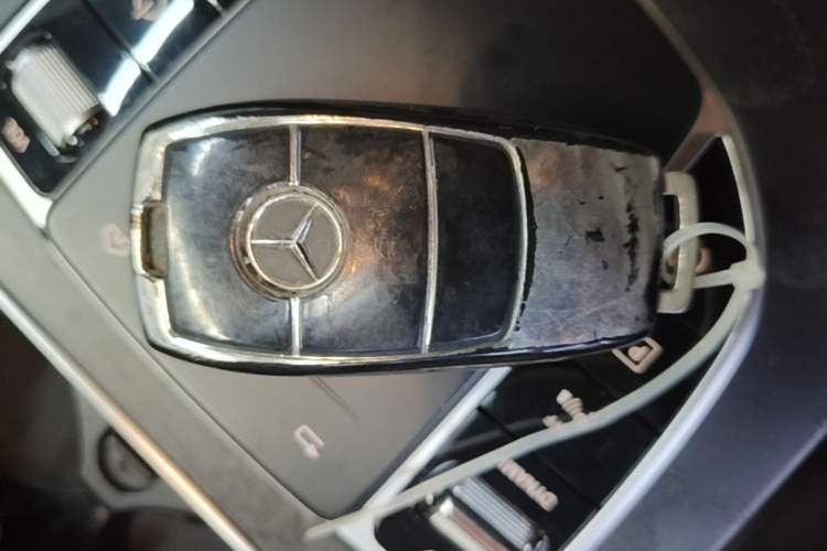 Used Mercedes-Benz C-Class 2020 C 260 L Sport Edition Vehicle Key