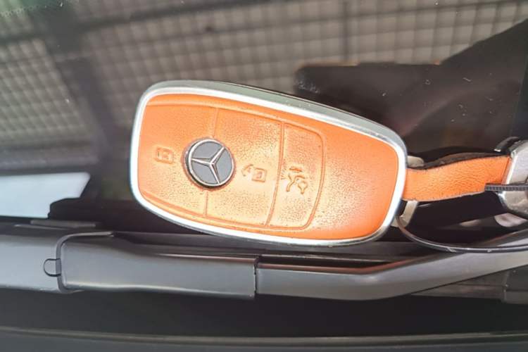 Used Mercedes-Benz C-Class 2020 Restyled C 260 L Sport Edition Vehicle Key