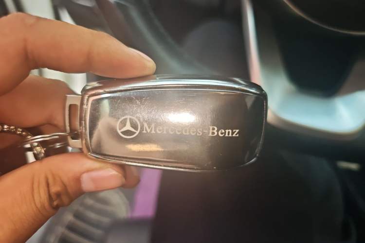 Used Mercedes-Benz C-Class 2020 C 260 L Sport Edition Vehicle Key