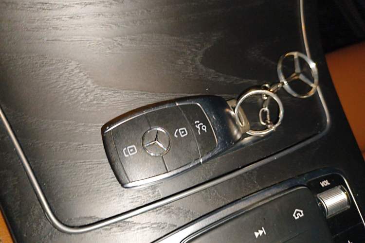 Used Mercedes-Benz C-Class 2020 C 260 Coupe Vehicle Key