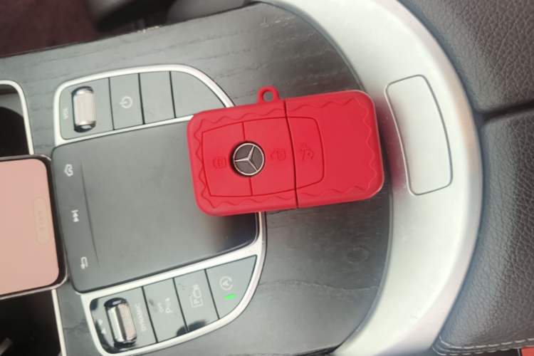 Used Mercedes-Benz C-Class 2020 Restyled C 260 L Sport Edition Vehicle Key