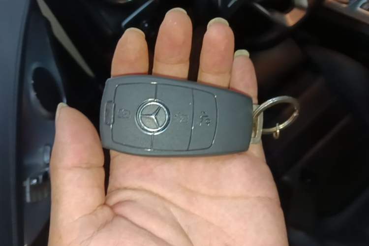 Used Mercedes-Benz C-Class 2020 C 260 Coupe Vehicle Key