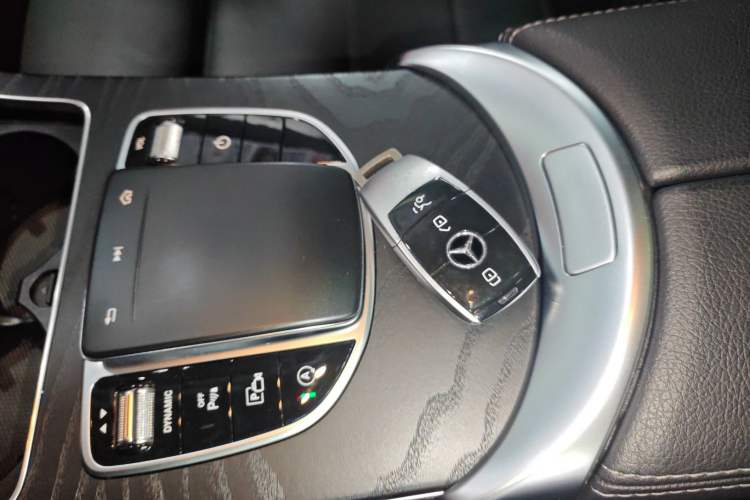 Used Mercedes-Benz C-Class 2020 Facelifted C 260 Estate Vehicle Key