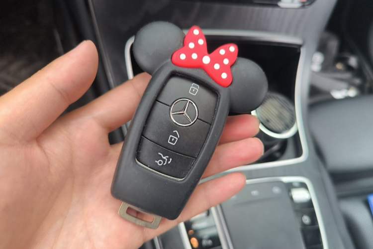 Used Mercedes-Benz C-Class 2020 Updated C 200 L Fashion Edition Vehicle Key