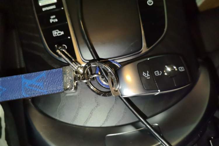 Used Mercedes-Benz C-Class 2020 C 260 Coupe Vehicle Key