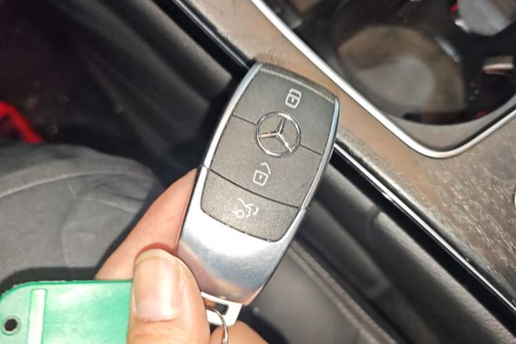 Used Mercedes-Benz C-Class 2020 Restyled C 200 L Fashion Edition Sport Version Vehicle Key