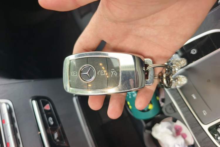 Used Mercedes-Benz C-Class 2020 Restyled C 200 L Fashion Edition Sport Version Vehicle Key