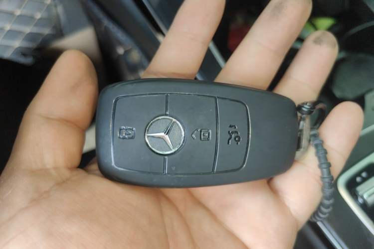 Used Mercedes-Benz C-Class 2020 Restyled C 200 L Fashion Edition Sport Version Vehicle Key