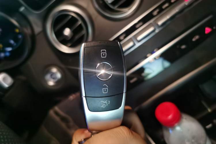 Used Mercedes-Benz C-Class 2020 C 200 Coupe Vehicle Key