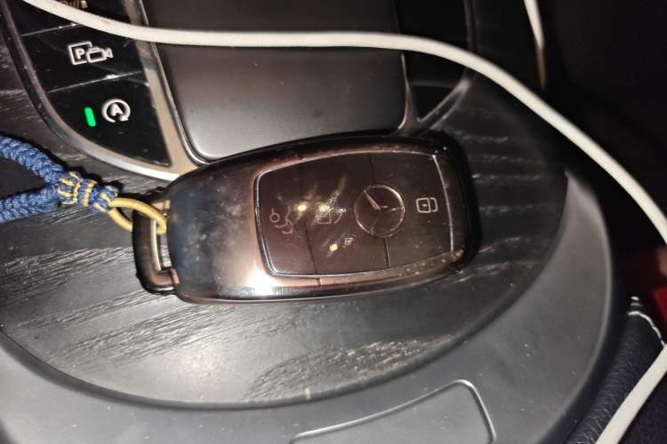 Used Mercedes-Benz C-Class 2020 C 260 L Sport Edition Vehicle Key