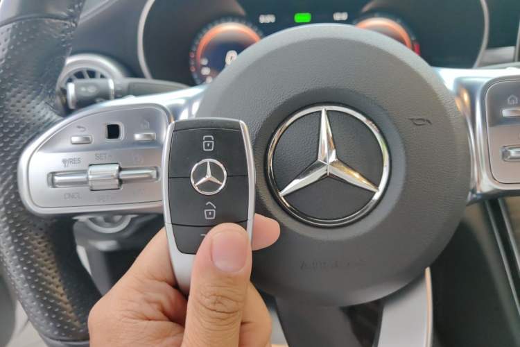 Used Mercedes-Benz C-Class 2020 C 260 Coupe Vehicle Key