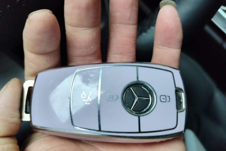 Used Mercedes-Benz C-Class 2020 Updated C 200 L Fashion Edition Vehicle Key