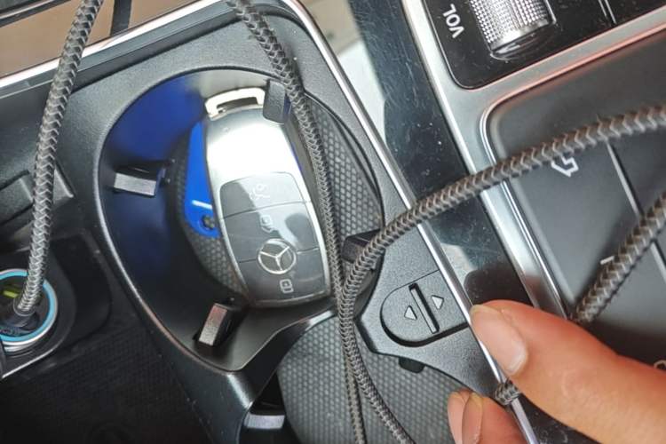 Used Mercedes-Benz C-Class 2020 Restyled C 260 Sport Edition Vehicle Key