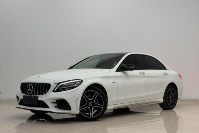 Ojetý Mercedes-Benz C-Class 2020 Restyled C 260 L Sport Edition