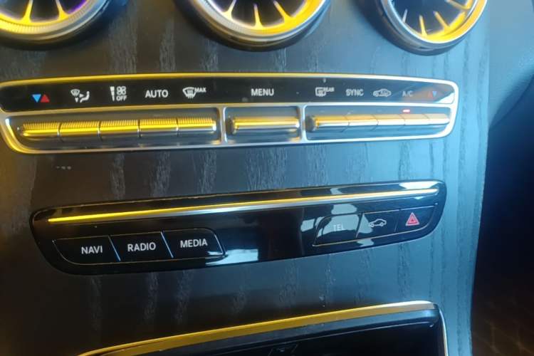 Used Mercedes-Benz C-Class 2021 C 260 L Sport Edition Audio And AC Panel