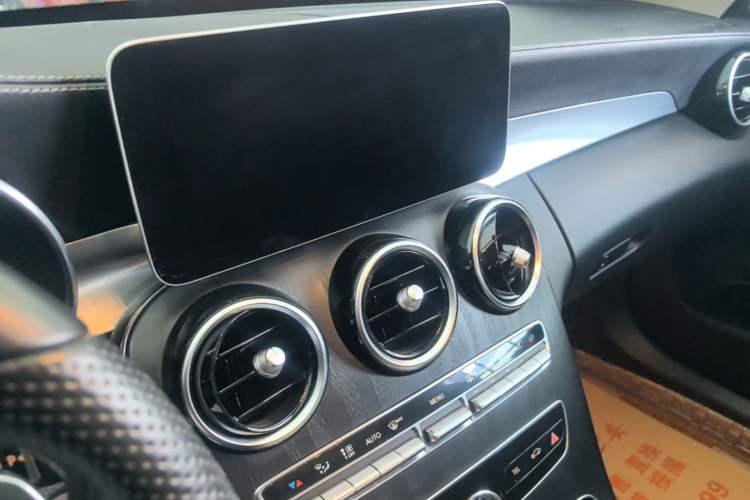 Used Mercedes-Benz C-Class 2021 C 260 L Sport Edition Star Collection Audio And AC Panel