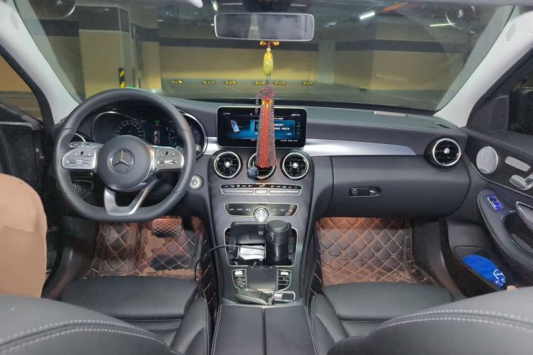 Used Mercedes-Benz C-Class 2021 C 260 L Sport Edition Star Collection Center Console