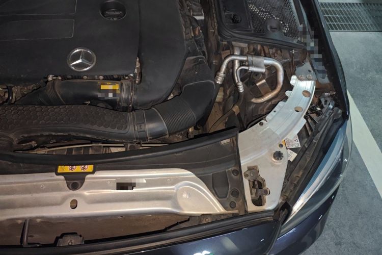 Used Mercedes-Benz C-Class 2021 C 200 L Fashion Edition Sport Version Engine Bay Left