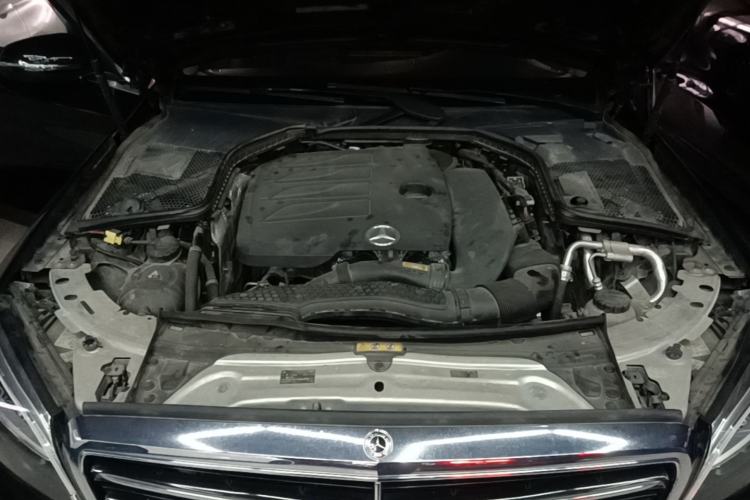 Used Mercedes-Benz C-Class 2021 C 260 L Engine Bay