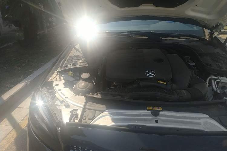 Used Mercedes-Benz C-Class 2021 C 200 Coupe Engine Bay Right