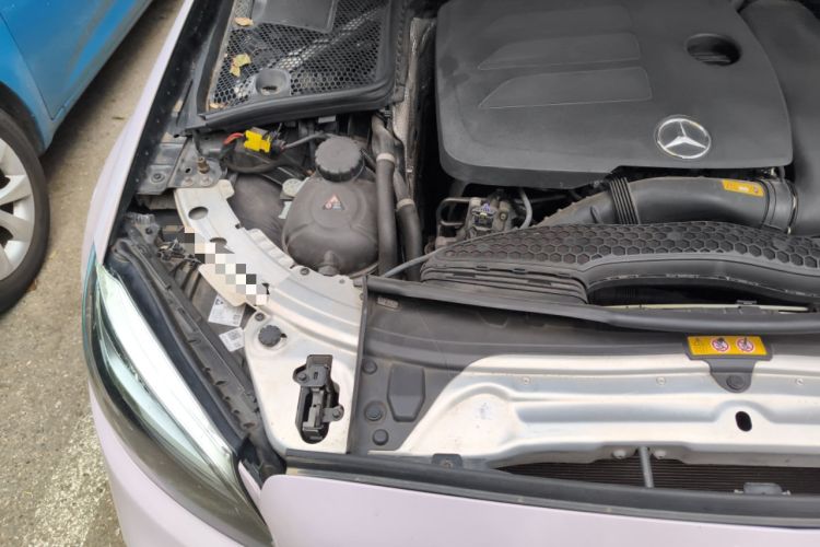 Used Mercedes-Benz C-Class 2021 C 260 Coupe Engine Bay Right