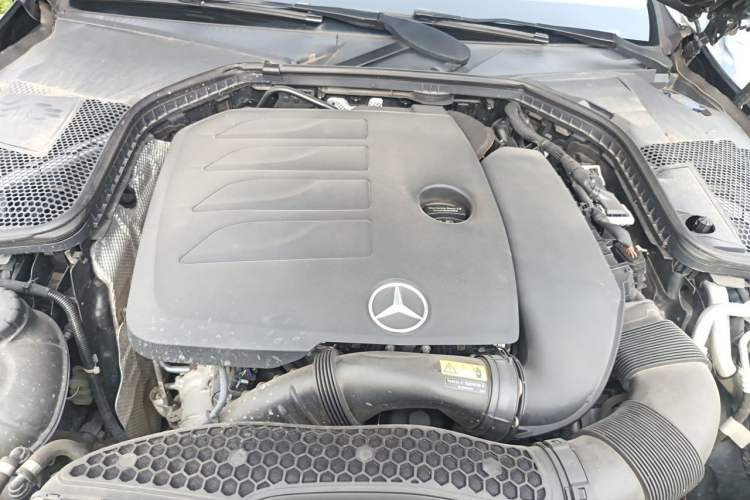 Used Mercedes-Benz C-Class 2021 C 200 L Fashion Edition Sport Version Engine Bay