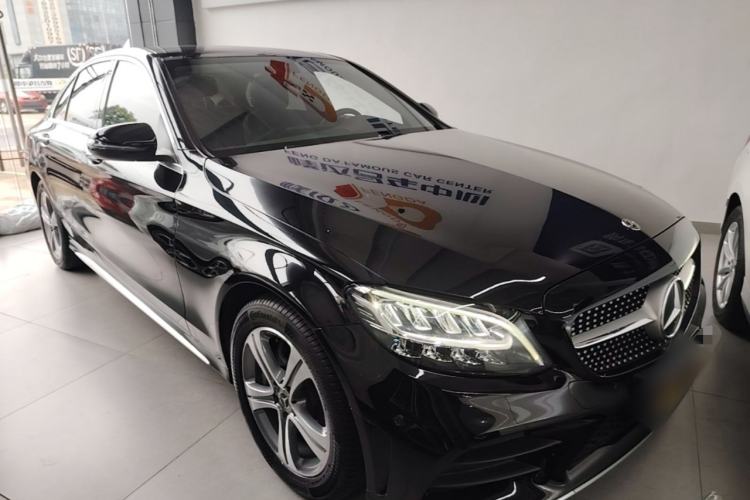 Used Mercedes-Benz C-Class 2021 C 260 L Sport Edition Front Right 45 Deg