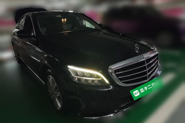 Used Mercedes-Benz C-Class 2021 C 260 L Front Right 45 Deg