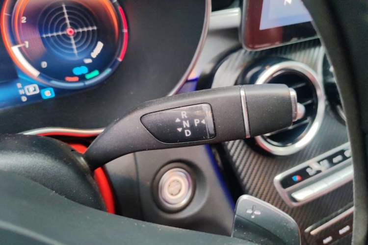 Used Mercedes-Benz C-Class 2021 C 260 Star Edition Gear Lever