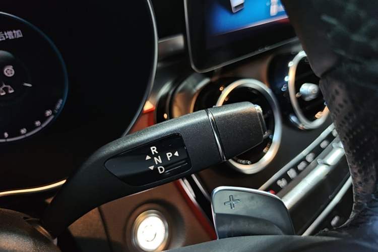 Used Mercedes-Benz C-Class 2021 C 260 L Sport Edition Gear Lever