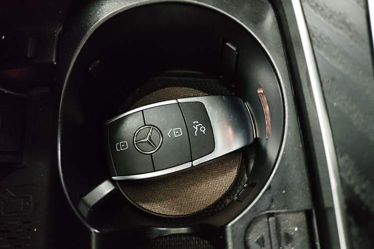 Used Mercedes-Benz C-Class 2021 C 260 Coupe Interior 1