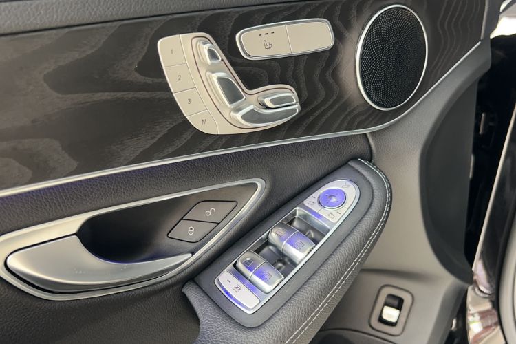 Used Mercedes-Benz C-Class 2021 C 260 L Sport Edition Interior 3