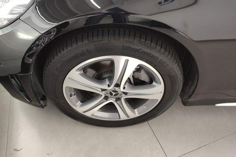 Used Mercedes-Benz C-Class 2021 C 260 L Sport Edition Left Front Wheel Hub