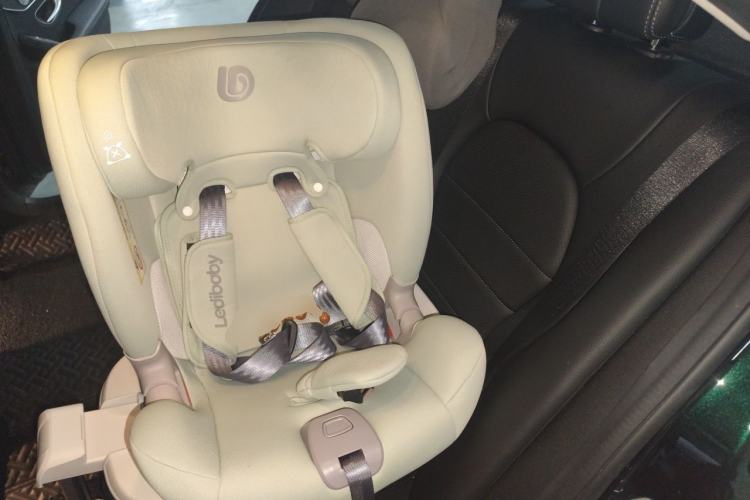 Used Mercedes-Benz C-Class 2021 C 260 L Sport Edition Left Rear Seat