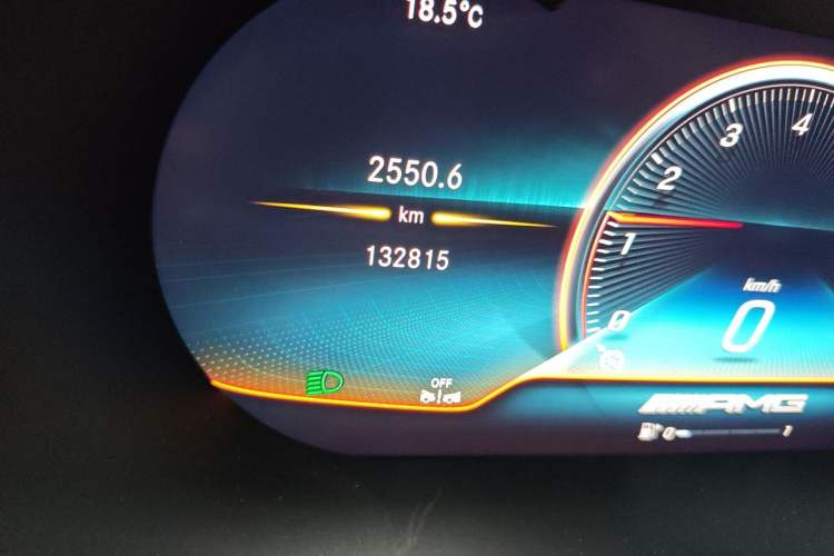 Used Mercedes-Benz C-Class 2021 C 260 L Odometer Close Up