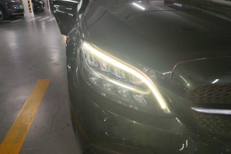 Used Mercedes-Benz C-Class 2021 C 260 L Sport Edition Right Front Headlight