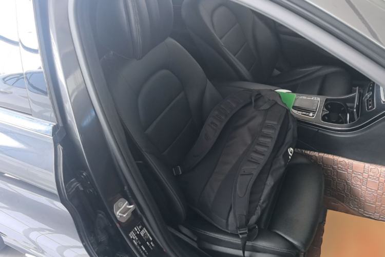 Used Mercedes-Benz C-Class 2021 C 260 L Sport Edition Star Collection Right Front Seat