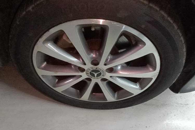 Used Mercedes-Benz C-Class 2021 C 260 L Right Front Wheel Hub